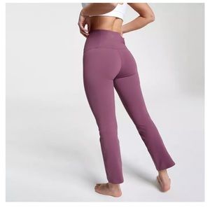 women’s CALIA by Carrie Underwood Mauve High Rise Cropped Flare Leggings